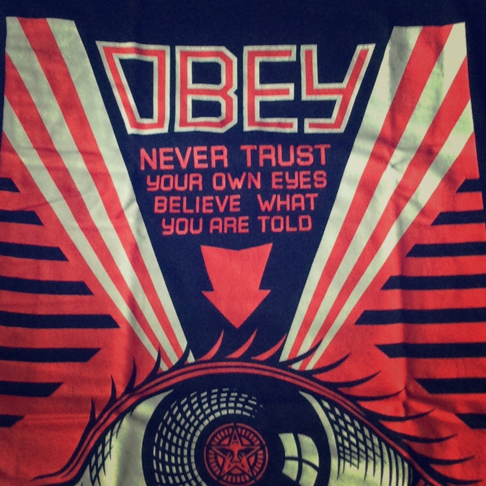 Obey Medium T shirt